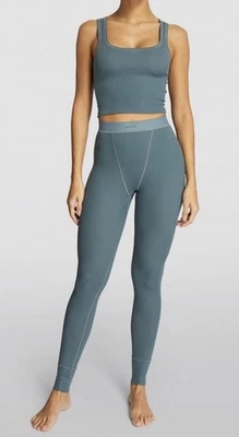 Legging skims algodão com nervuras (calça lounge) na cor cianita grande - Imagem 1 de 4