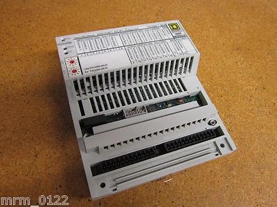 Base de E/S Schneider Automation TSX Momentum 52046-426-50 com módulo DNM quadrado D - Imagem 1 de 4
