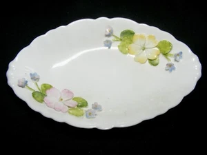 ** England COALPORT Bone China Applied Flowers 5"x3" Trinket Dish ** - Picture 1 of 6
