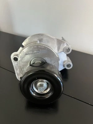 Gates Automatic Accessory Drive Belt Tensioner w/ Pulley for Toyota for Lexus - Image 1 of 4