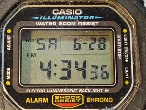 Reloj Casio Vintage DW 5600E "Ugly Duckling" - Imagen 1 de 24
