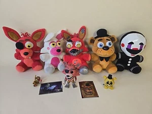 Five Nights At Freddy's 5 Plush + 3 Figures FNAF  - Picture 1 of 15