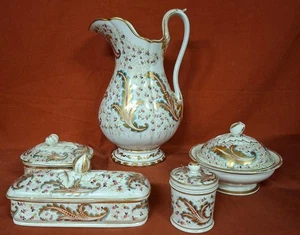 set da bagno in ceramica - Foto 1 di 17