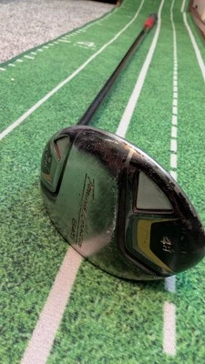 Tommy Armour Golf 845 22* 4H Hybrid Grafalloy Graphite Shaft Regular Flex 38.5” - Image 1 of 4