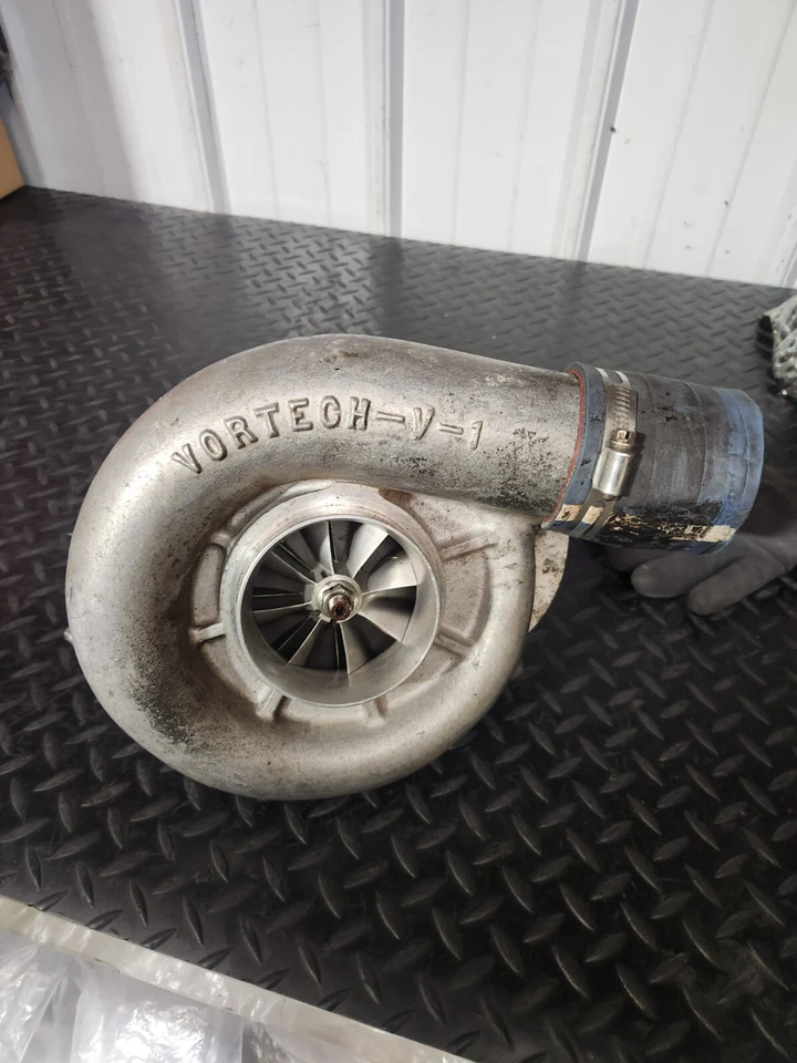 Supercargador Corvette Ford Mustang GT Vortech cw v-1 s moldura Foto 1 de 4