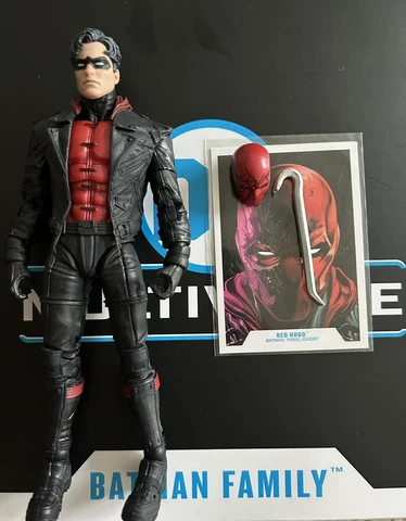 McFarlane DC Multiverse RED HOOD From Batman Family Gold Label 5 Pack Figure Cover