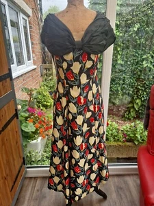 Beautiful Vintage Susan Crofts Size 12 Floral Tulip Swing Statement Dress - Picture 1 of 10