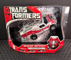 Transformers Movie Rescue Ratchet Voyager Class G1 Colors 2007 - NEW Sealed!