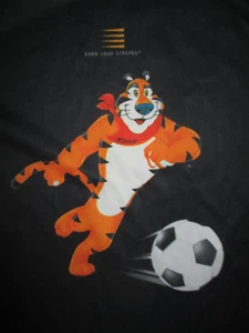 2008 Soccer Kellogg's TONY THE TIGER (LG) T-Shirt EARN YOUR STRIPES - Picture 1 of 2