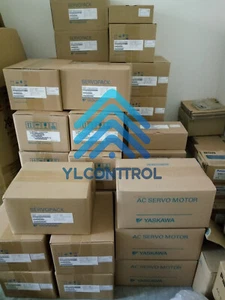 New For YASKAWA SGMAH-02A1A41 Servo Motor - Picture 1 of 2