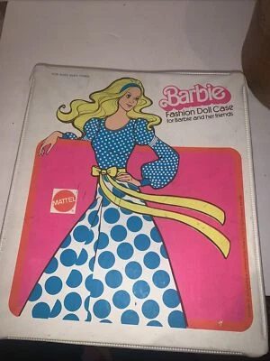 Vintage Dream Barbie Fashion Doll Trunk Carrying Case 1975 W Hangers & More - Image 1 of 3