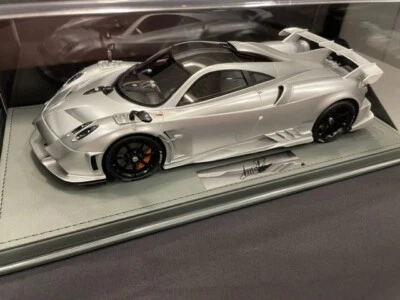 1/18 BBR PAGANI IMOLA MATT SILVER BBR Leather Base Display case P18192D Ltd 220 — 第 1/4 张图片