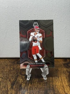 2024 Panini Mosaic - Patrick Mahomes II #106 - Picture 1 of 2