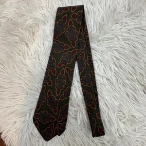 Aquascutum London All Silk Necktie Mens 56" Classic Tie Green Geometric Office - Picture 1 of 6