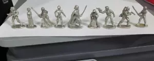Lotto di 9 figurine Monopoly Star Wars Classic Trilogy 1997 gettone peltro traslocatori - Foto 1 di 2