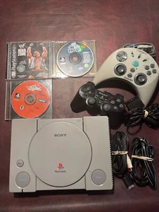 Sony PS1 PlayStation Console SCPH-5501 - TESTED W/Controller & Cords Games - Picture 1 of 5