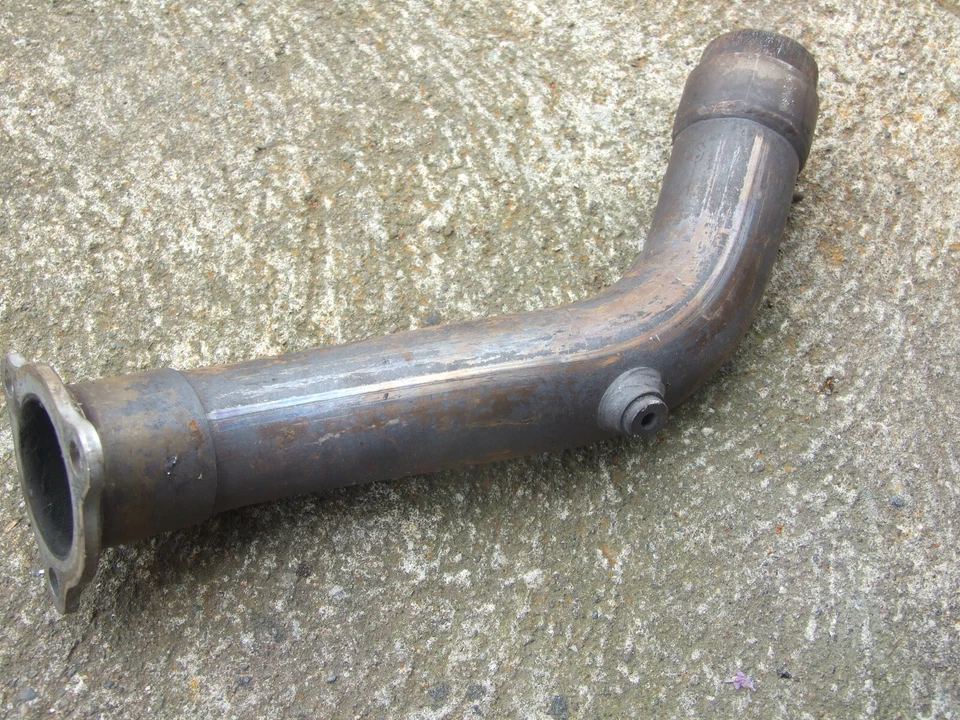 Tubo de escape trasero Aprilia RSV Mille RSV1000 Tuono  Foto 1 de 3