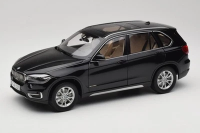 PA-97071 BMW X5 F15 Sapphire Black Paragon 1:18 - Immagine 1 di 4
