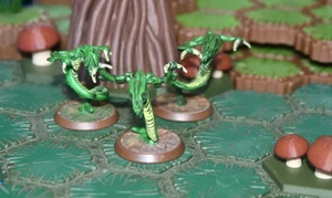 Heroscape: Venoc Vipers Malliddon's Prophecy (3 Figuren & 1 Battle Card) sehr guter Zustand - Bild 1 von 2