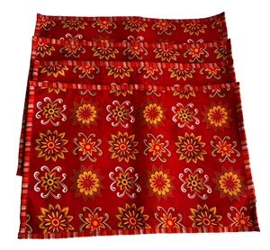 Pier 1 Estrella Tischsets rot gelb 4er Set rechteckig Blumen wendbar gestreift - Bild 1 von 7