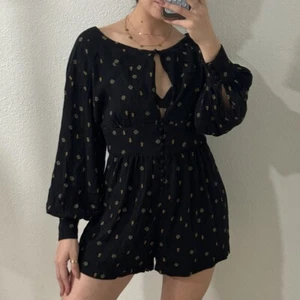 Free People Damen LOVE GROWS Front Button Print Strampler Gr. S schwarz - Bild 1 von 9