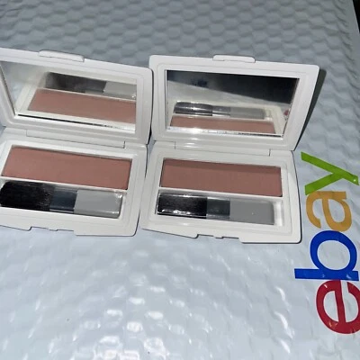 Lote de 2 piezas Almay Hypo-Alergenic Duration Glow Blush-on Blush 11267 ciruela bruñida Foto 1 de 4