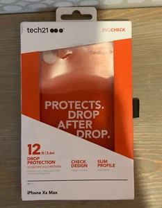 ๐ Tech21 EvoCheck Case RED- iPhone XS Max โผ๏ธ - Picture 1 of 3