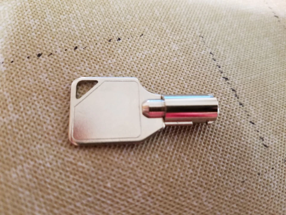 FREE SHIPPING Keystone KSA Crickett Safety Lock Key For All Cricket Models