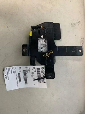 18 HYUNDAI ELANTRA, Left Blind Spot Radar Detection Module OEM, PN:95811-F3000 - Image 1 of 4