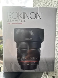 Rokinon 85mm F1.4 for Fujifilm X-Mount - Picture 1 of 7