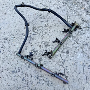 1998-2000 PORSCHE BOXSTER 986 2.5L - FUEL LINE / PIPE 99611003107 | 99611003104 - Picture 1 of 13