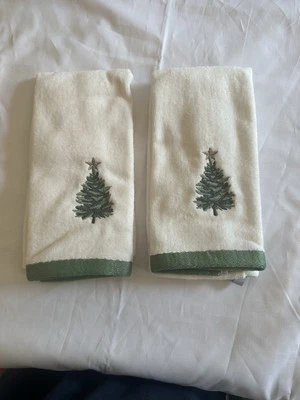 Toalla decorativa con punta de dedo para árbol de Navidad. Ideal para decorar baño. Suave Foto 1 de 4