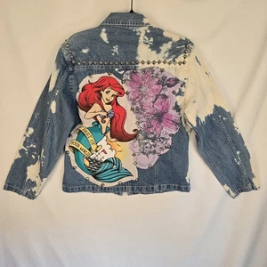 Chaqueta vaquera grande de mezclilla para mujer reciclada Disney La Sirenita 100 % algodón - Imagen 1 de 16