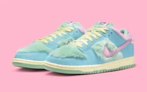 Verdy x Nike SB Dunk Low "Visty" QS Size 11 100% Authentic - Picture 1 of 9