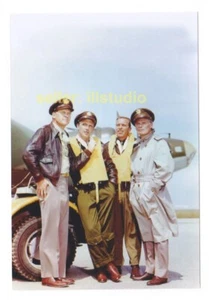 FOTO 4x6 de Robert Lansing & John Larkin 12 en punto de alto RARA COMO NUEVA #22 - Imagen 1 de 1