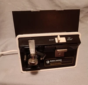 Vintage Black & Decker Spacemaker Under Cabinet Can Opener EC-60CAD  - Picture 1 of 4