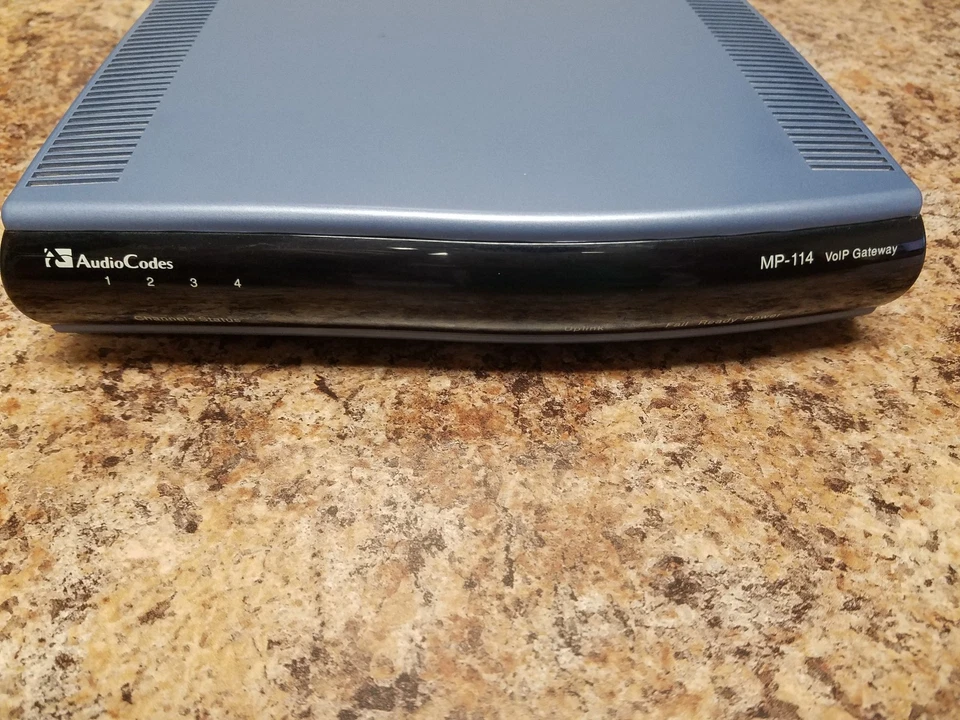 AudioCodes MP-114/4FXS/3AC GGWV00285 VoIP Gateway - Image 1 of 4