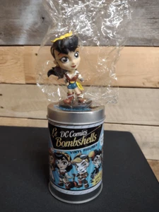 NEU Lil DC Comics Bombshells Wonder Woman 3" Vinyl Figur 2016 - Bild 1 von 2