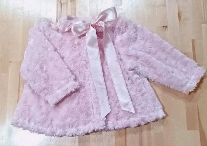 The Bailey Boys Faux Fur Jacket Cape Girl Size 4 Long Sleeve Bow Pink Preppy - Image 1 of 4