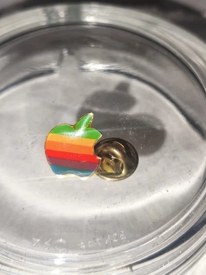 Vintage Apple PIN „Rainbow“ Logo Pin Macintosh - Bild 1 von 3