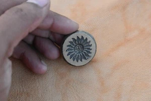 Vintage Rare Old Bronze SUN design Pendant Design Jeweler Die Mold Seal Stamp - Picture 1 of 6
