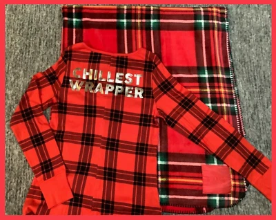 Victoria's Secret Pink Bling One Piece PJ + Conjunto de Cobertor de Pelúcia Xadrez Vermelho Dourado G - Imagem 1 de 4