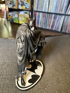 Limited Edition DC Direct Batman Black and White Statue Kelley Jones 2224/4000
