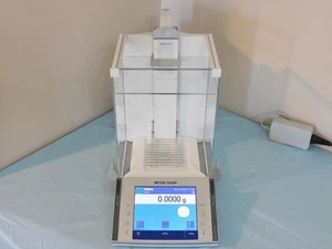 METTLER TOLEDO XP504 PRO FACT ANALYTICAL LAB BALANCE 520g@0.1mg 520.0000g - Picture 1 of 7