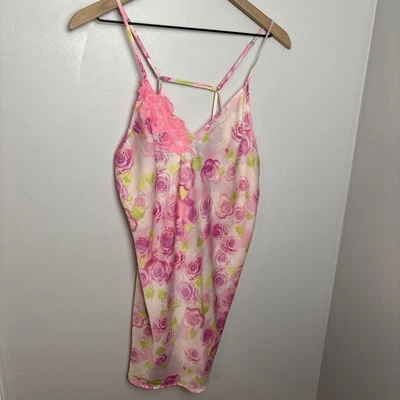 Betsey Johnson Intimates Women's XS Lace-Detail Cutout-Back Satin Chemise Slip - Image 1 of 4