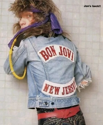Chaqueta de mezclilla de batalla parcheada Bon Jovi, Energie para hombre talla M Foto 1 de 4