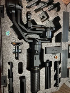 Zhiyun Crane 2S 3-Axis Gimbal Stabilizer - Picture 1 of 4