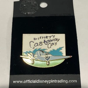 Disney Pin Trading Pin Cruise Line 2004 New On Card MINT v25 - Picture 1 of 4