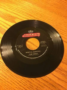 TOM JONES THIS TIME / MEMPHIS TENNESSEE 45 RPM RECORD - Imagen 1 de 2