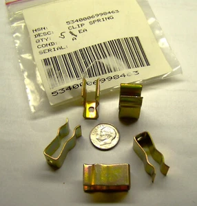 5  M934 EXP VAN 7539185 NOS SPRING STEEL TENSION CLIP 1.25" H .500" W .326" LOOP - Picture 1 of 15